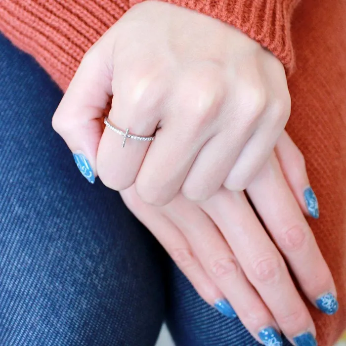 Green CJ161 Wholesale Womens Stainless Steel Minimal Cross Ring Rings