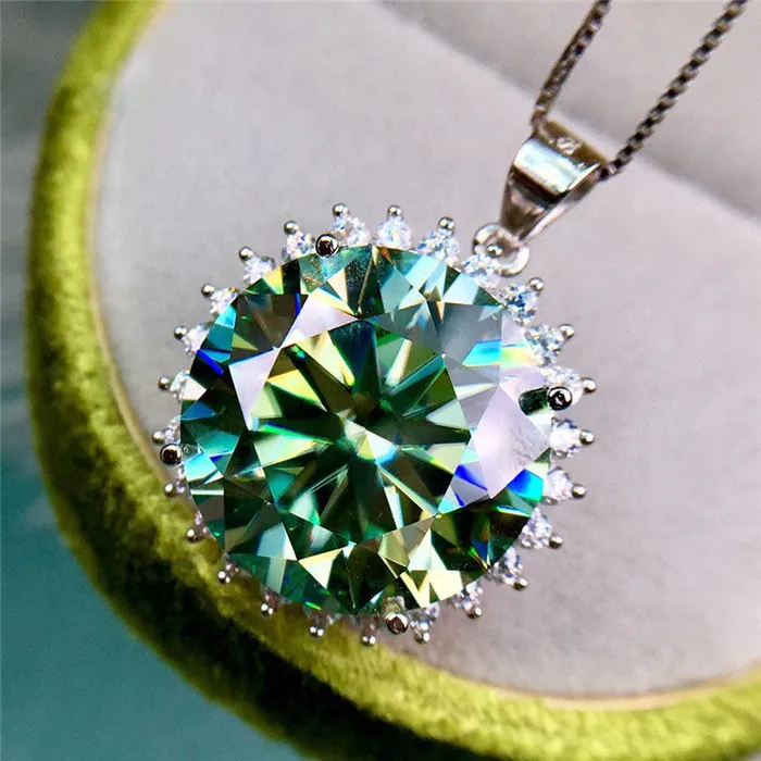Leyloon Jewelry Necklaces 15 Carat Blue Green Round Cut Sunflower burst Certified VVS Moissanite Necklace