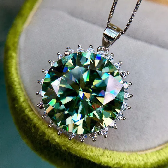 Leyloon Jewelry Necklaces 15 Carat Blue Green Round Cut Sunflower burst Certified VVS Moissanite Necklace
