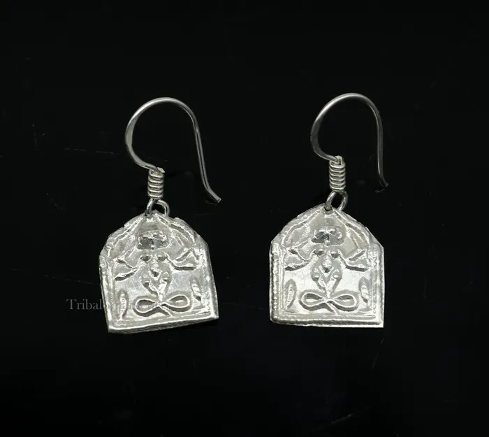 Light weight 925 sterling silver excellent customized traditional indian style hoops earring amazing tribal ethnic earring ear956 TRIBAL ORNAMENTS Earrings Light weight 925 sterling silver excellent customized traditional indian style hoops earring amazing tribal ethnic earring ear956 TRIBAL ORNAMENTS Earrings