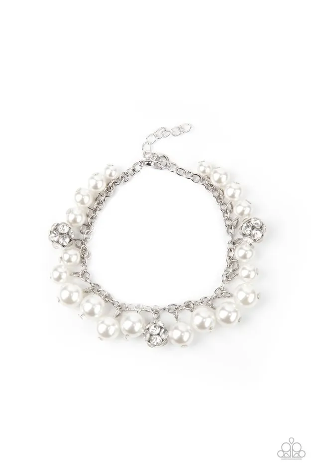 Bracelets Paparazzi Bracelet The GRANDEUR Tour White Paparazzi Jewelry Bracelets Paparazzi Bracelet The GRANDEUR Tour White Paparazzi Jewelry