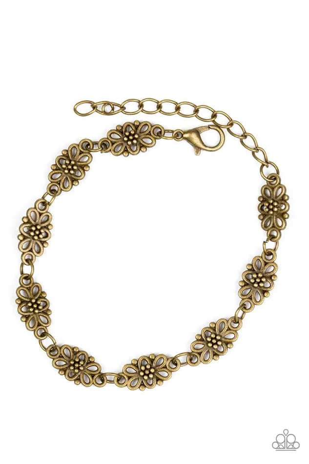 Bracelets Paparazzi Jewelry Paparazzi Bracelet Easy Daisy Brass