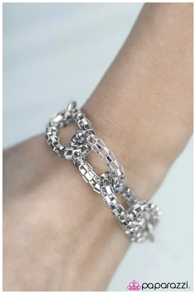 Bracelets Paparazzi Jewelry Paparazzi Bracelet Look Alive Silver