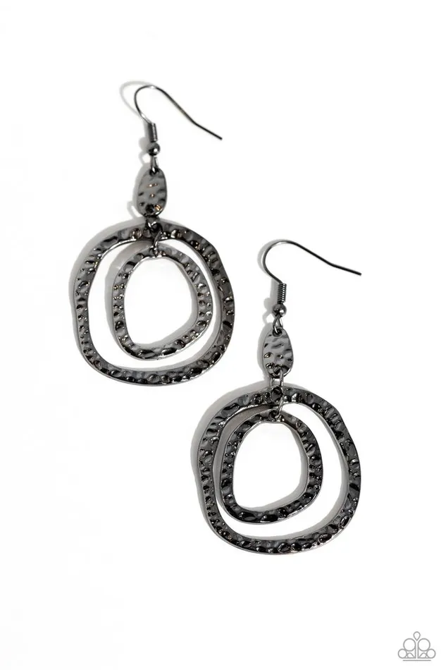 Earrings Paparazzi Earring Scalding HAUTE Black Paparazzi Jewelry Earrings Paparazzi Earring Scalding HAUTE Black Paparazzi Jewelry