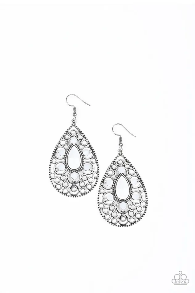 Earrings Paparazzi Jewelry Paparazzi Earring Modern Garden White