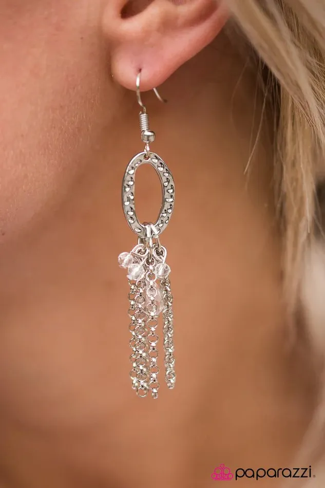 Earrings Paparazzi Jewelry Paparazzi Earring Stark Raving MADAME White