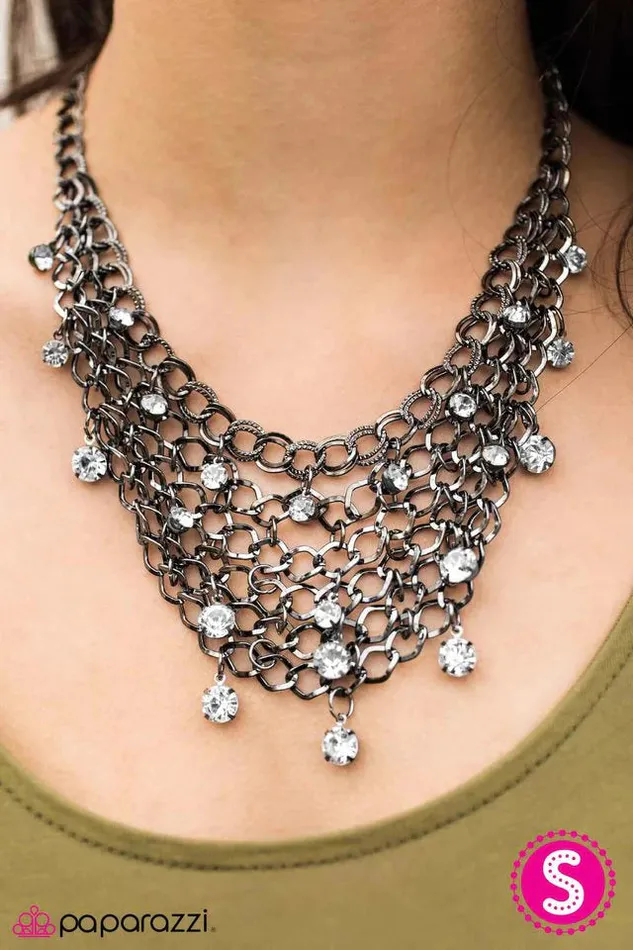Necklaces Paparazzi Jewelry Paparazzi Necklace Fishing for Compliments Black
