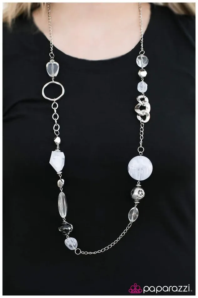 Necklaces Paparazzi Jewelry Paparazzi Necklace Sucker Punch White