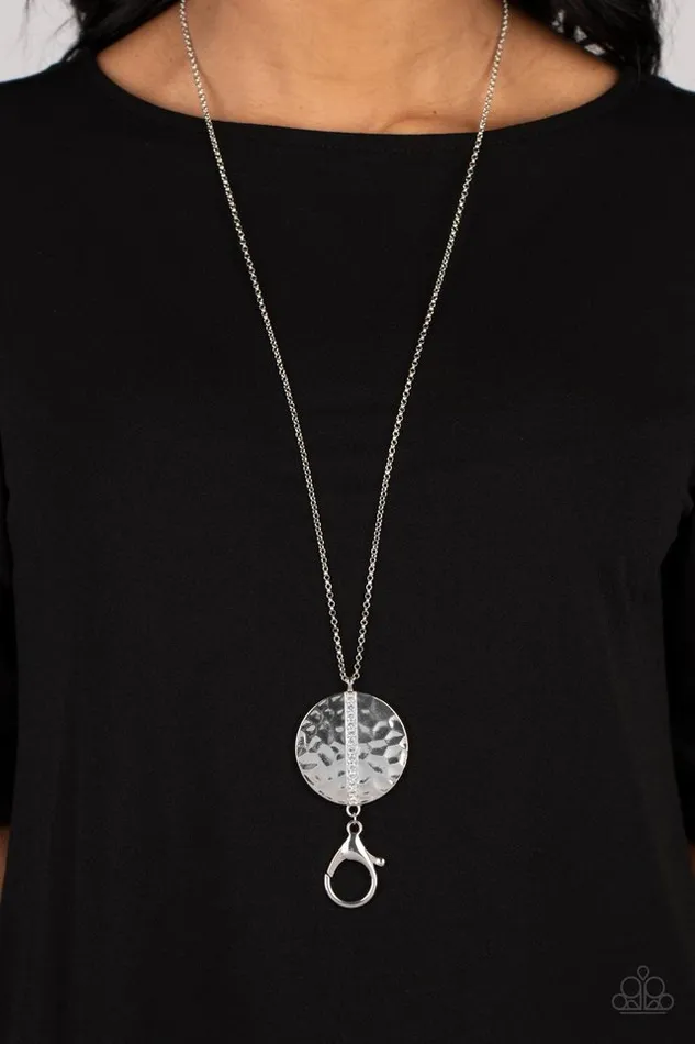 Necklaces Paparazzi Jewelry Paparazzi Necklace Token of My Gratitude White Necklaces Paparazzi Jewelry Paparazzi Necklace Token of My Gratitude White