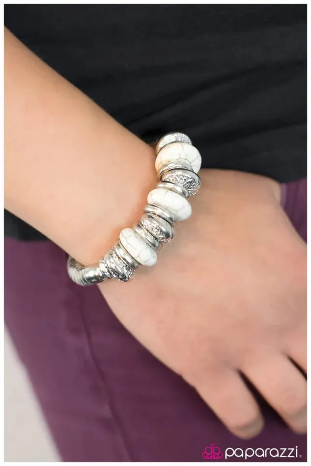 Paparazzi Bracelet Go For A Spin White Paparazzi Jewelry Bracelets