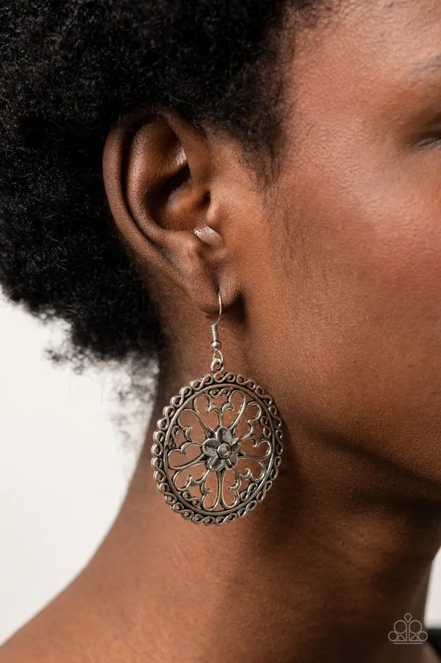 Paparazzi Earring Floral Fortunes Silver Paparazzi Jewelry Earrings