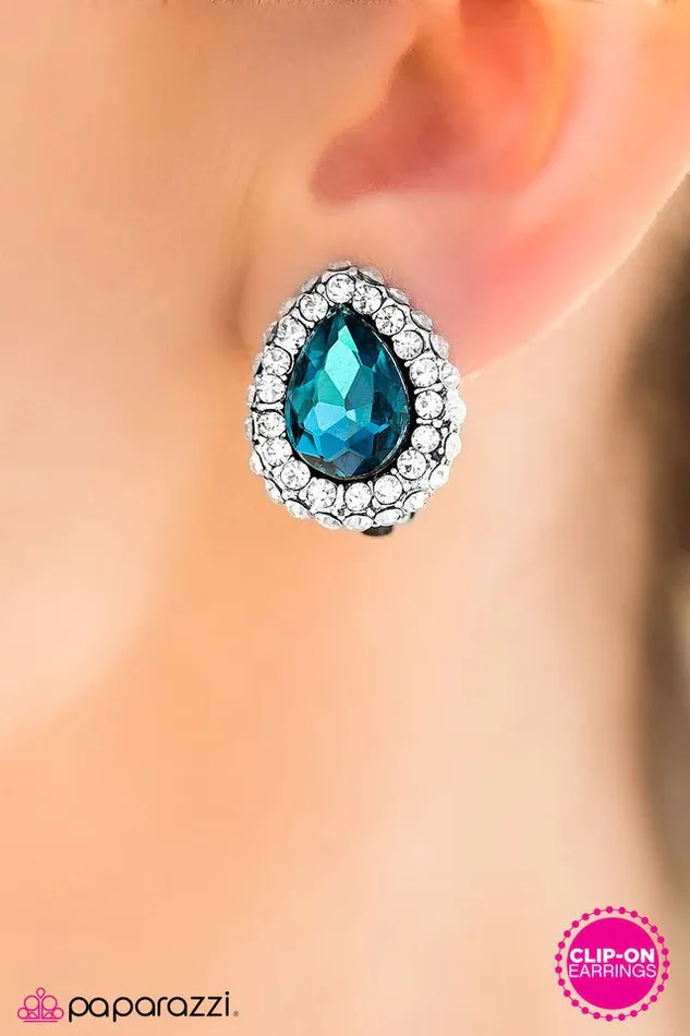 Paparazzi Earring Ocean Treasure Blue Paparazzi Jewelry Earrings