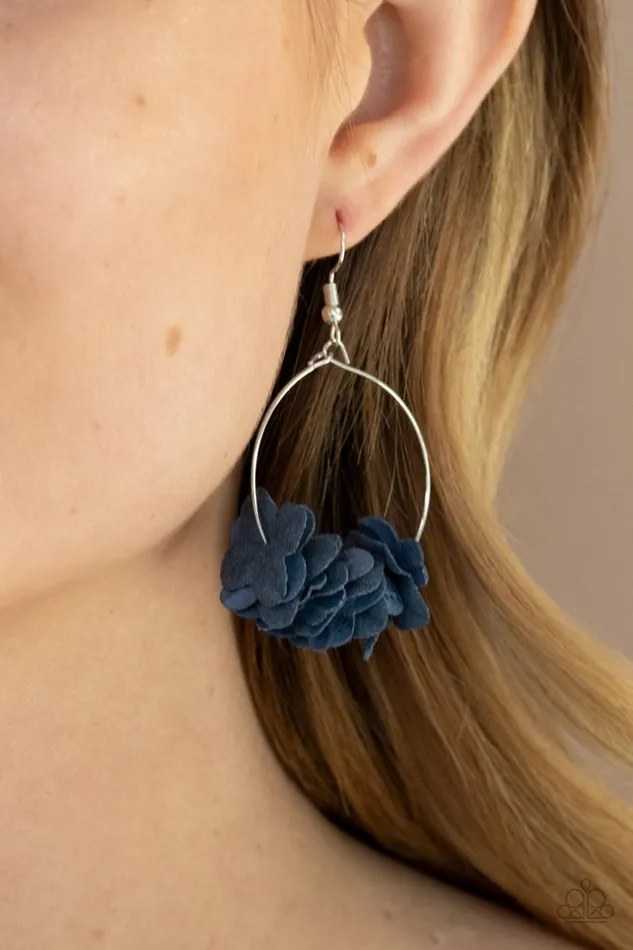 Paparazzi Jewelry Earrings Paparazzi Earring Flirty Florets Blue