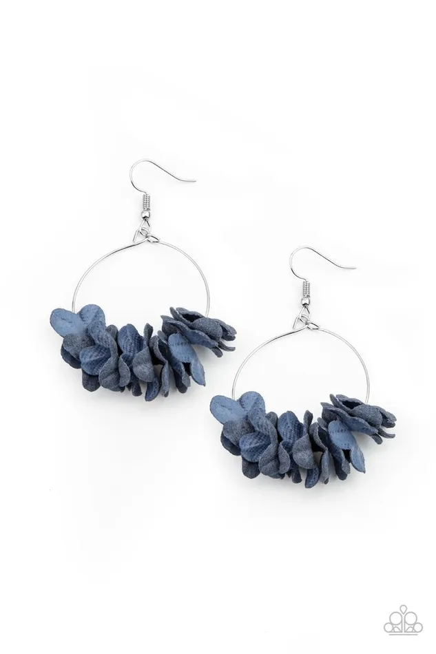 Paparazzi Jewelry Earrings Paparazzi Earring Flirty Florets Blue Paparazzi Jewelry Earrings Paparazzi Earring Flirty Florets Blue