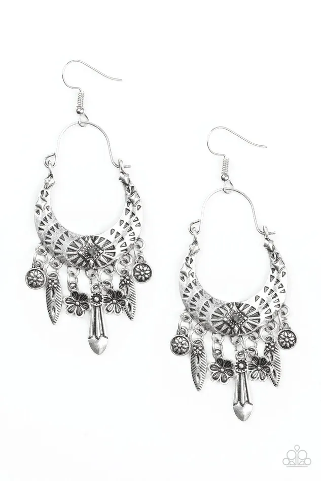 Paparazzi Jewelry Earrings Paparazzi Earring Nature Escape Silver
