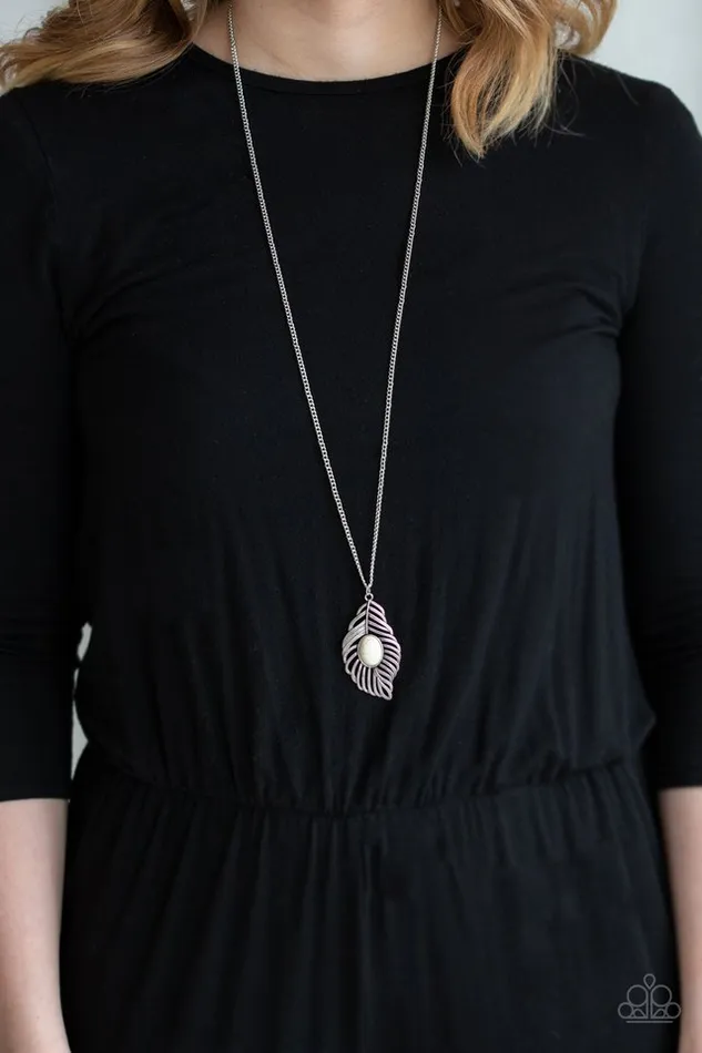 Paparazzi Jewelry Necklaces Paparazzi Necklace Flight Path White