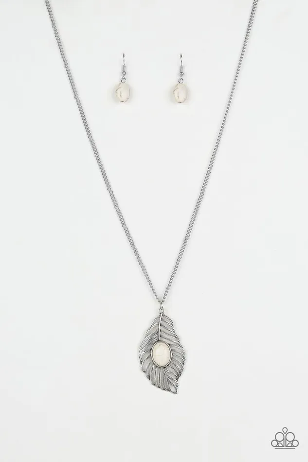 Paparazzi Jewelry Necklaces Paparazzi Necklace Flight Path White