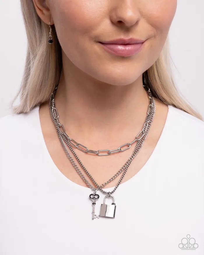 Paparazzi Jewelry Necklaces Paparazzi Necklace LOCKS of Luck Black
