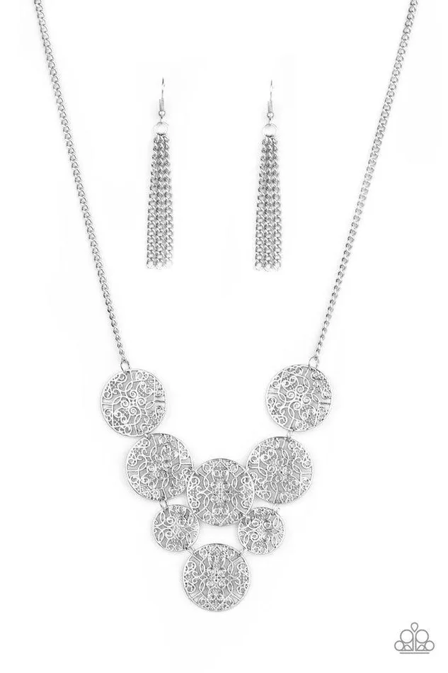 Paparazzi Jewelry Necklaces Paparazzi Necklace Malibu Idol Silver