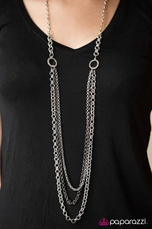 Paparazzi Jewelry Necklaces Paparazzi Necklace Moto Movement Silver