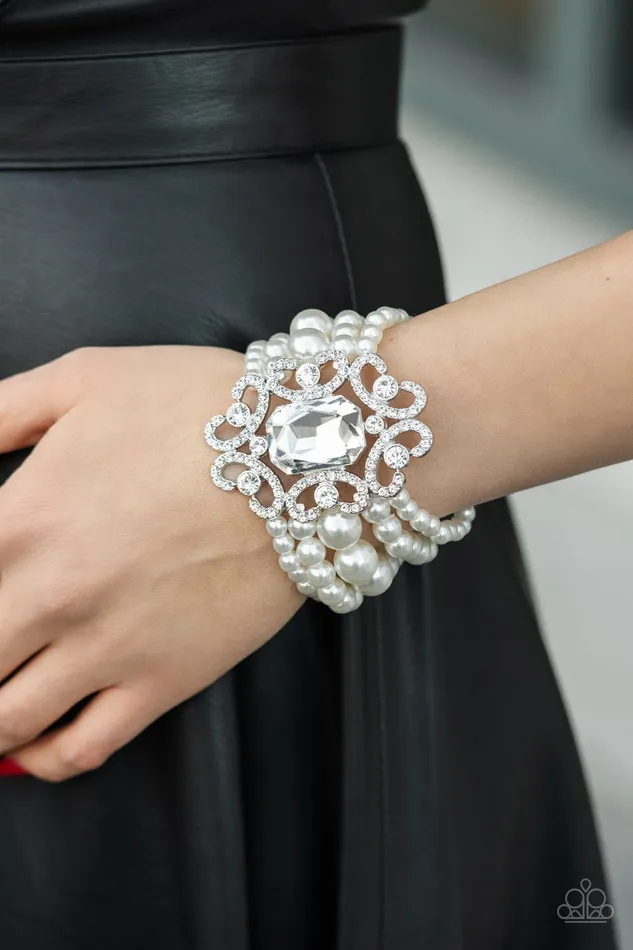 Paparazzi Jewelry Paparazzi Bracelet EMP Exclusive Rule The Room White Bracelets
