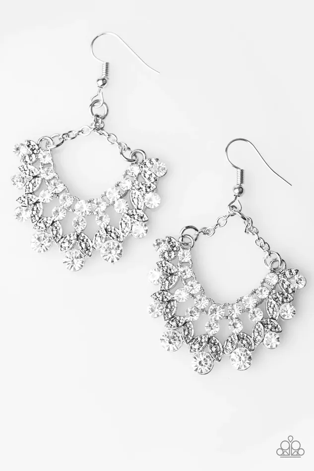 Paparazzi Jewelry Paparazzi Earring Hey Glitter Glitter White Earrings