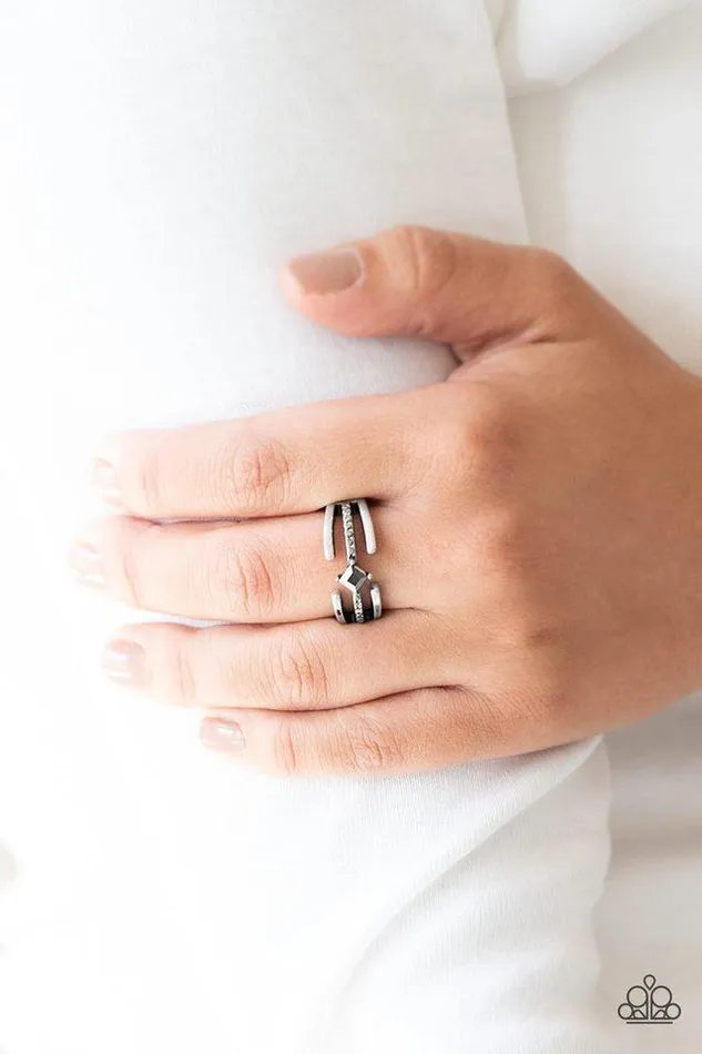 Paparazzi Jewelry Rings Paparazzi Ring City Center Silver