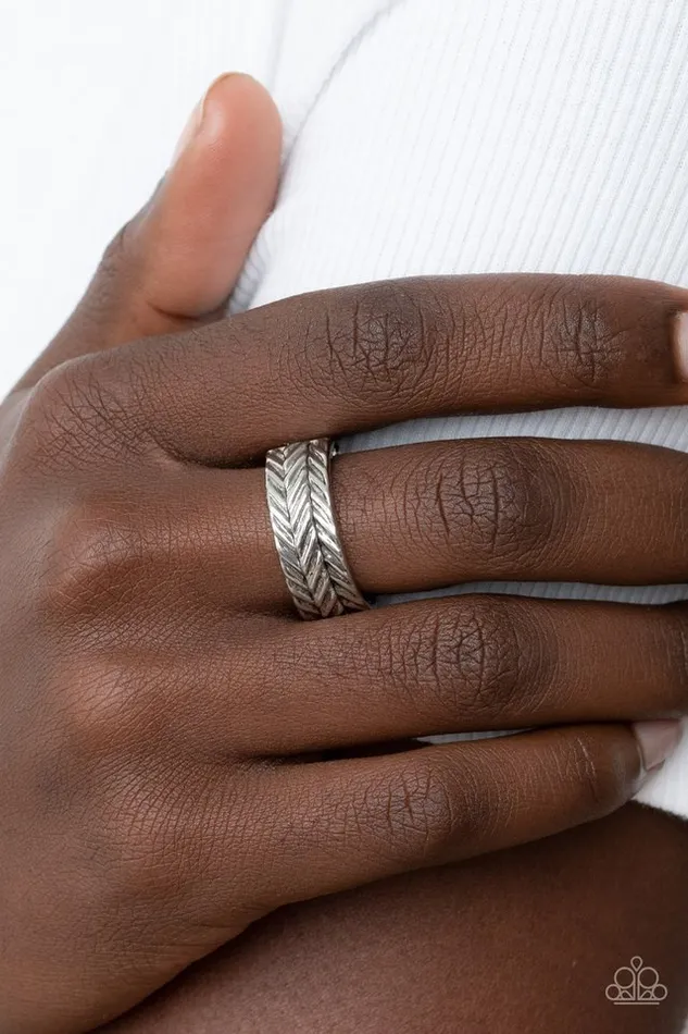 Paparazzi Jewelry Rings Paparazzi Ring Rebellious Ridges Silver