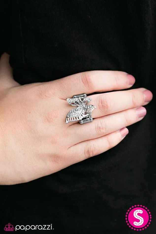 Paparazzi Jewelry Rings Paparazzi Ring With Brave Wings She Flies White