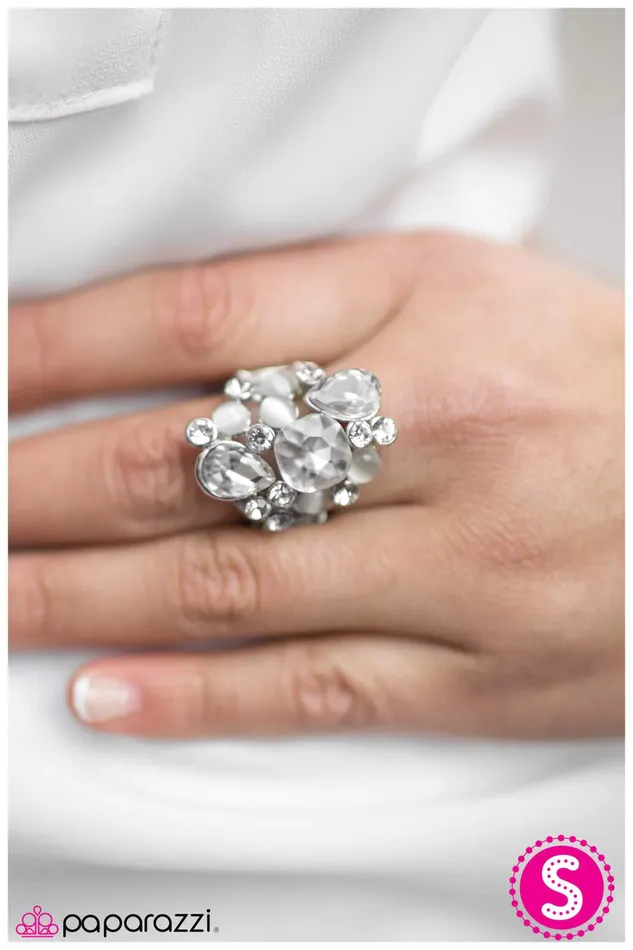 Paparazzi Ring Build Me A Castle White Paparazzi Jewelry Rings