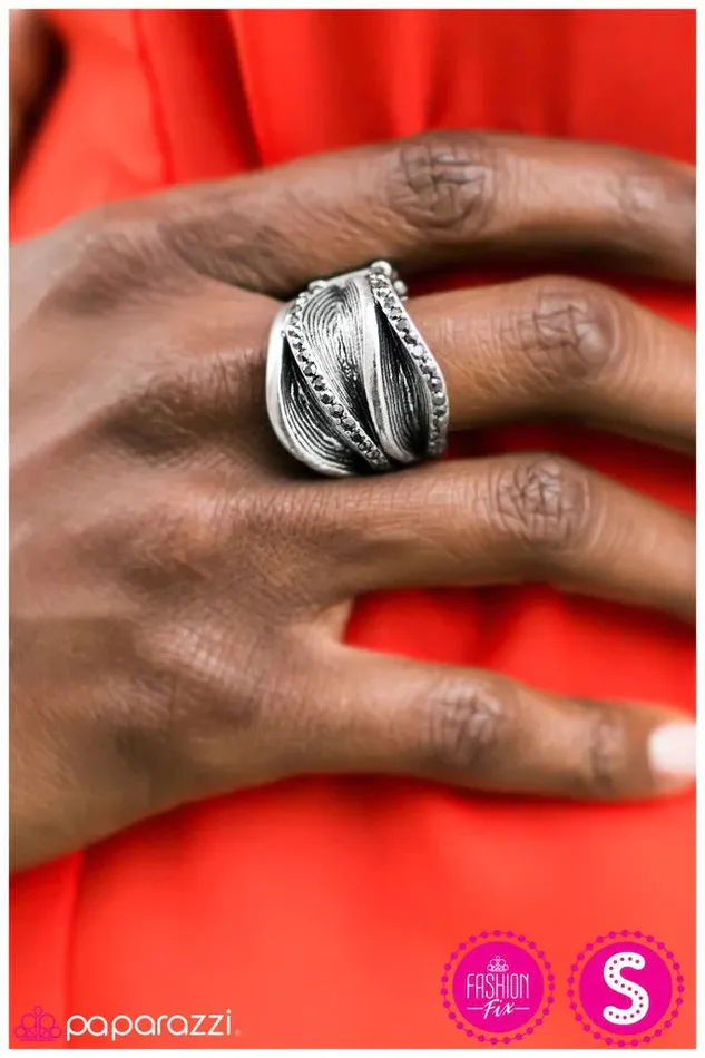 Rings Paparazzi Jewelry Paparazzi Ring Rolling In The Deep Silver