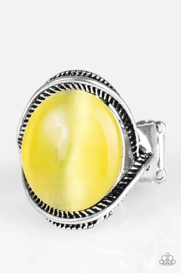 Rings Paparazzi Ring GLOW But Sure Yellow Paparazzi Jewelry