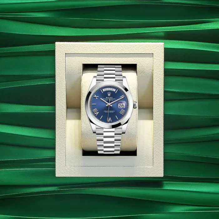 Rolex Bracelets Rolex Day Date 40mm Ref 2282060015 Blue Roman Dial Platinum President Bracelet Mens Watch