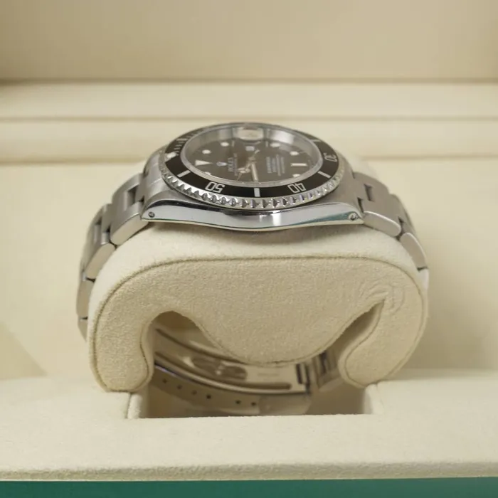 Rolex Submariner Date 40mm Ref 16610 Black Dial Stainless Steel Oyster Bracelet Watch Rolex Bracelets