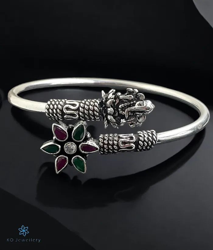 Gemstone The Kapila Silver Ganesha Openable Gemstone Bracelet Bracelets