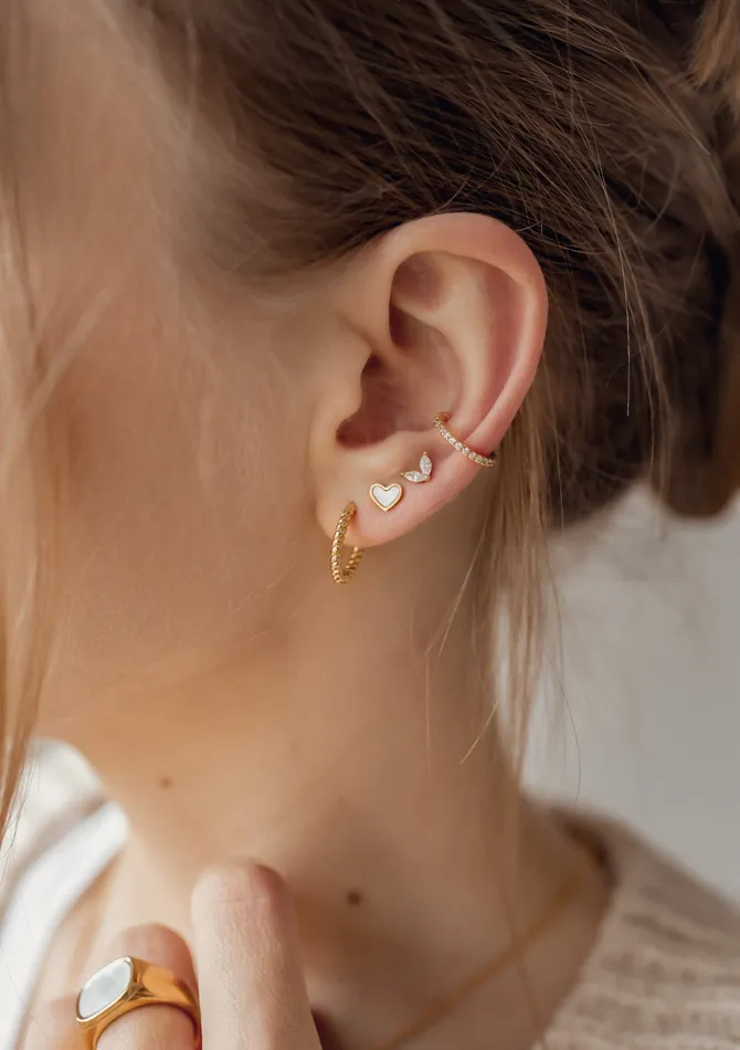 Hey Happiness Earrings Shell Heart Stud Earrings Gold Hey Happiness Earrings Shell Heart Stud Earrings Gold
