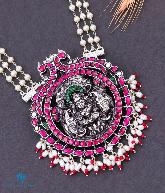 kundan Necklaces The Lakshiya Silver Lakshmi Kundan Necklace