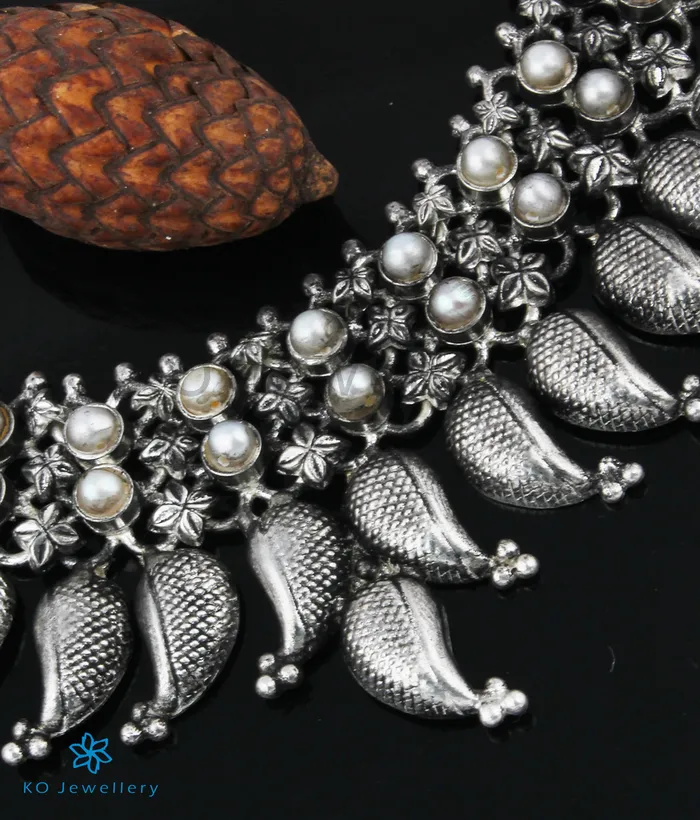 Silversmith Necklaces The Mukta Silver Pearl Necklace Oxidised