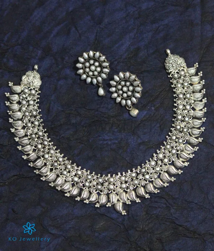 Silversmith Necklaces The Mukta Silver Pearl Necklace Oxidised