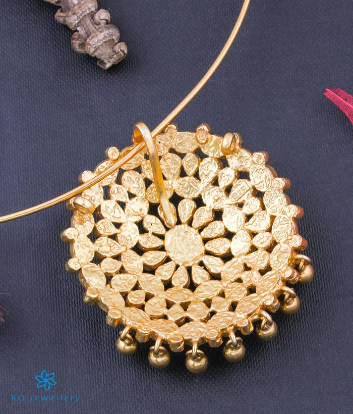 The Akriti Silver Navaratna Pendant Thin Chain Silversmith Necklaces