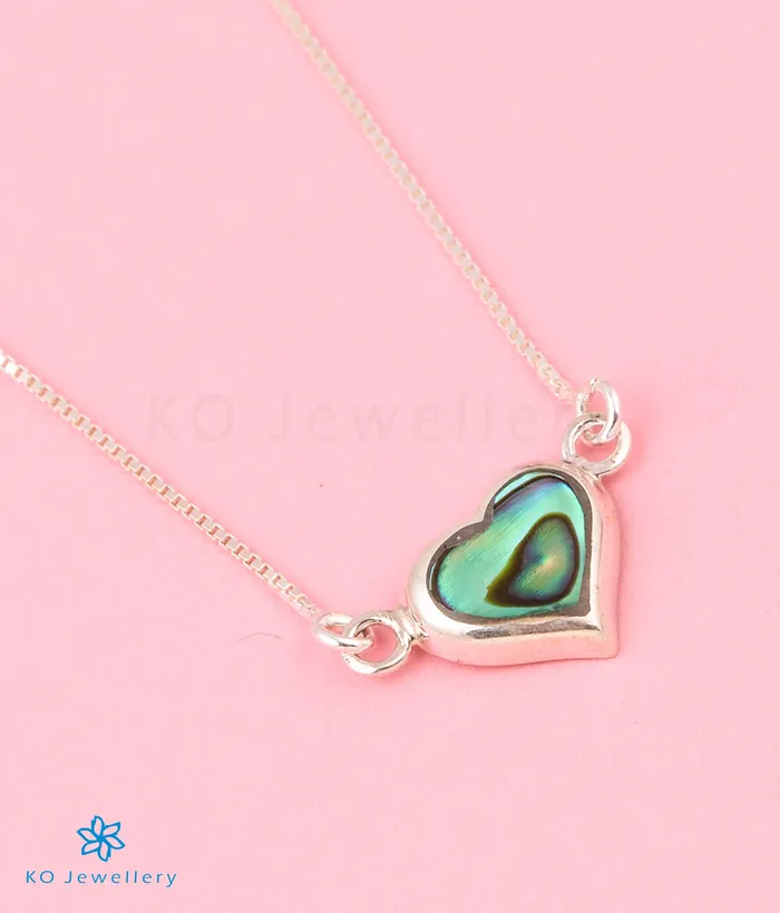 The Heart to Heart Silver Necklace Seashell Imported Necklaces