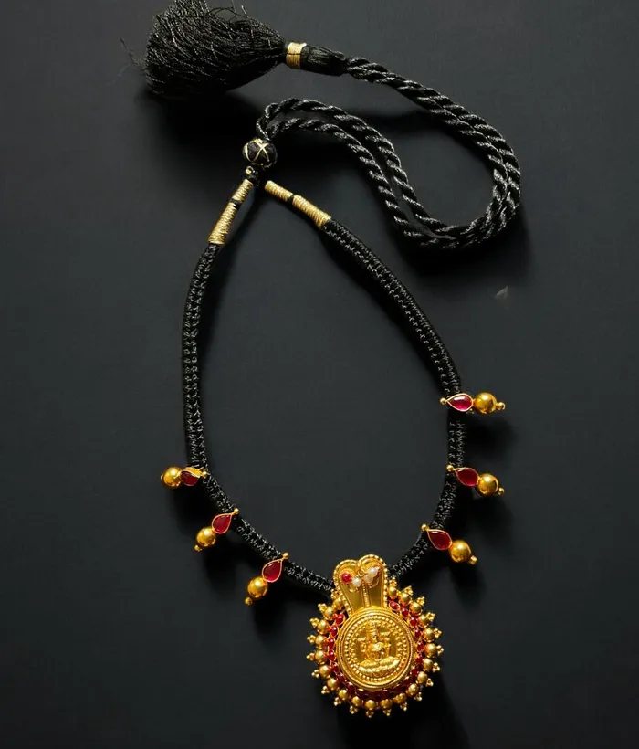 The Vijeta Silver Kodava Thread Necklace Silversmith Necklaces