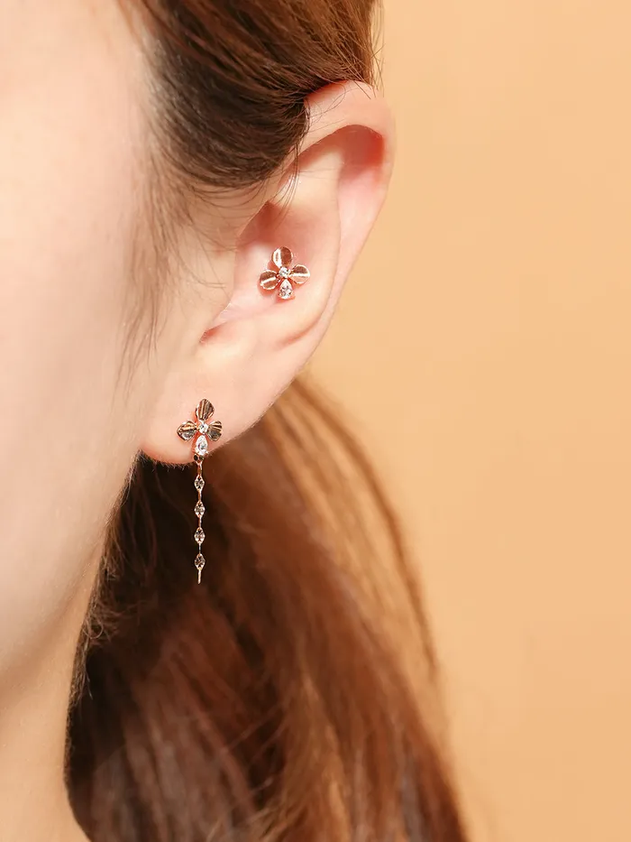 14K Gold Cubic Clover drop and stud Cartilage Earring 20G18G16G MinimalBijoux Earrings
