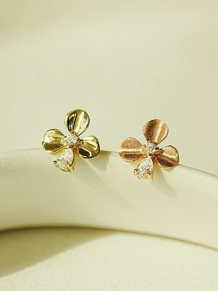 14K Gold Cubic Clover drop and stud Cartilage Earring 20G18G16G MinimalBijoux Earrings