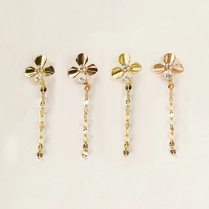 14K Gold Cubic Clover drop and stud Cartilage Earring 20G18G16G MinimalBijoux Earrings