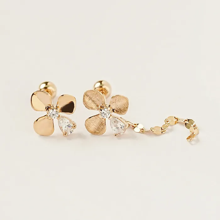 14K Gold Cubic Clover drop and stud Cartilage Earring 20G18G16G MinimalBijoux Earrings