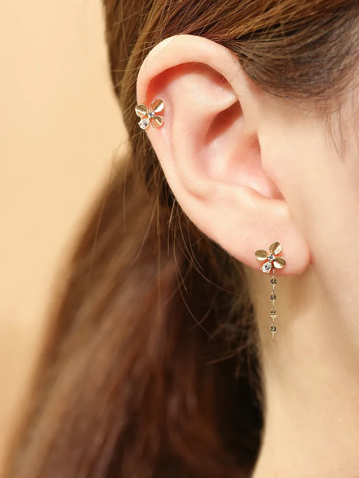 14K Gold Cubic Clover drop and stud Cartilage Earring 20G18G16G MinimalBijoux Earrings