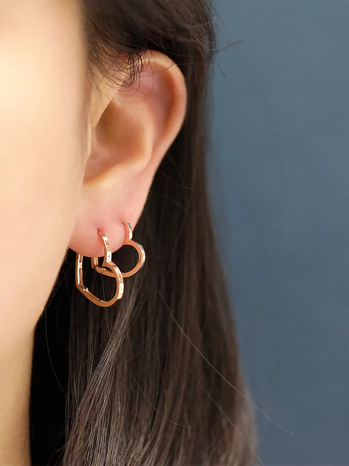 14K Gold Modern Heart Hoop Earring MinimalBijoux Earrings