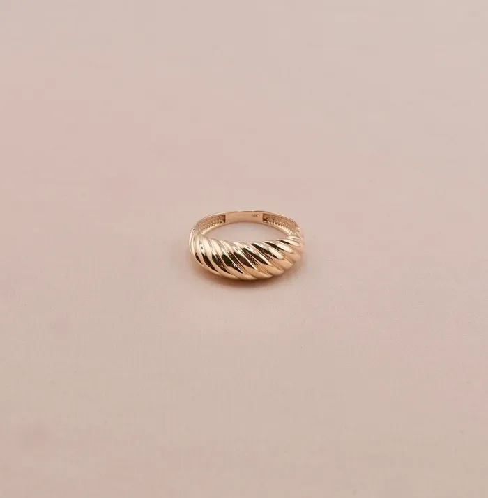 AB and J Rings 14K Gold Womens Ring RG3238 AB and J Rings 14K Gold Womens Ring RG3238