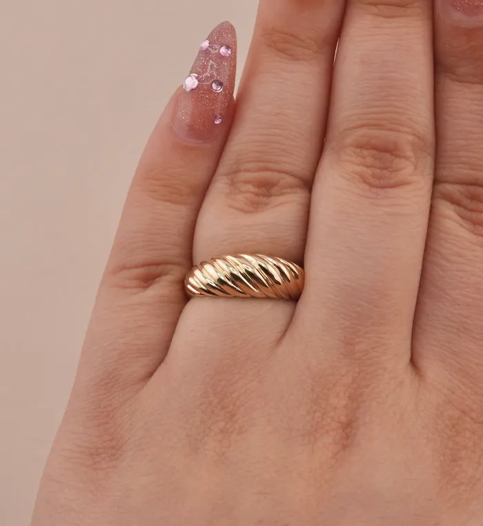 AB and J Rings 14K Gold Womens Ring RG3238 AB and J Rings 14K Gold Womens Ring RG3238